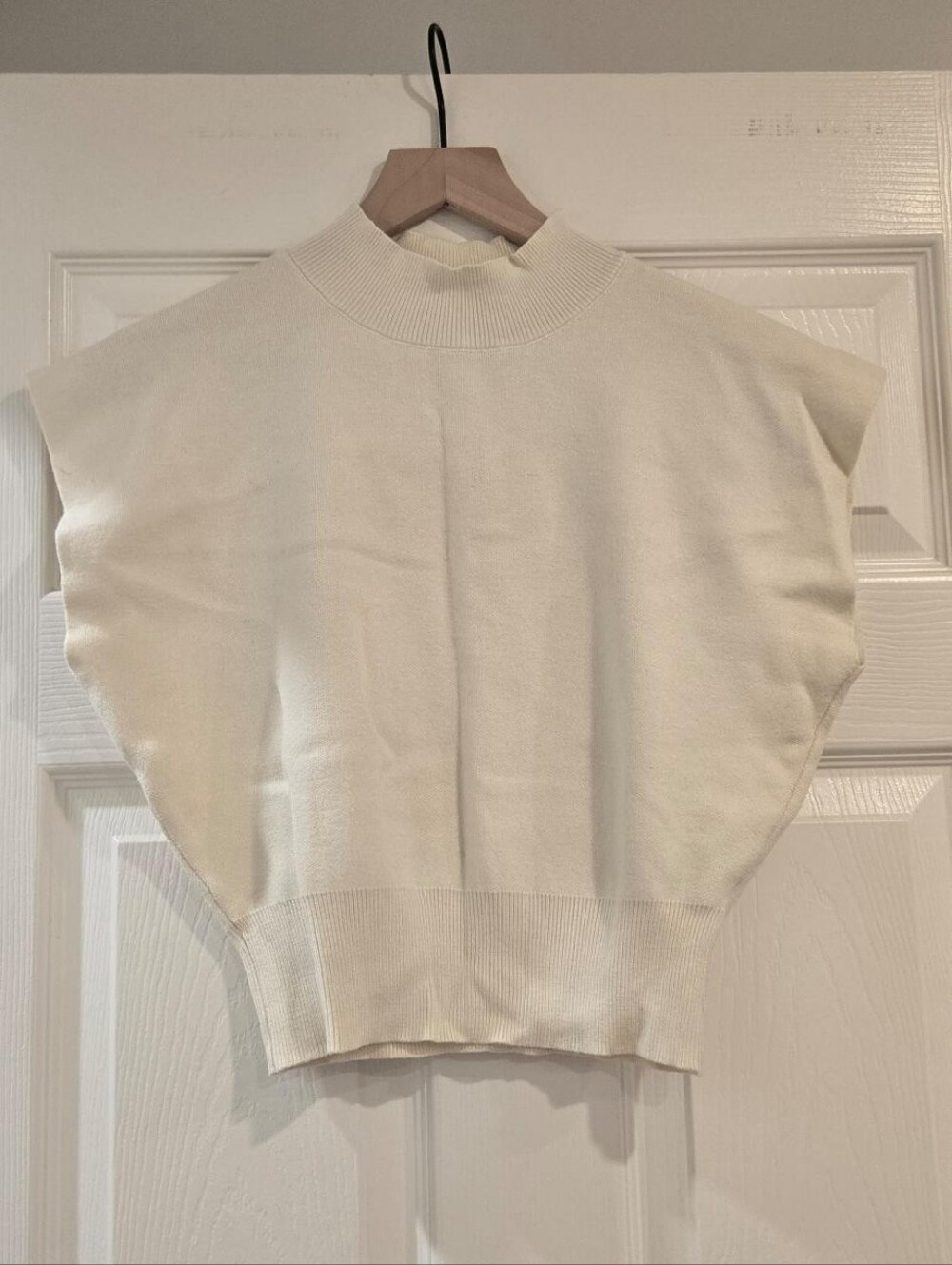 Cream Short Sleeve Mock Neck Knit Top